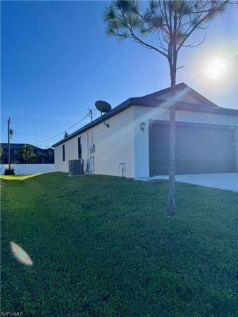 Cape Coral, 2322 SW 27th St, Cape Coral, Florida 33914, image 3