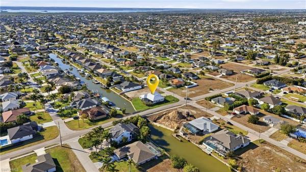 Cape Coral, 2000 30th Ter, Cape Coral, Florida 33914, image 3