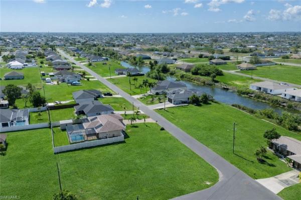 Cape Coral, 1421 NE 9th Ave, Cape Coral, Florida 33909, image 1