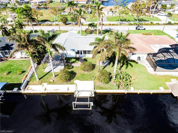 Cape Coral, 2112 Cornwallis Pkwy, Cape Coral, Florida 33904, image 1