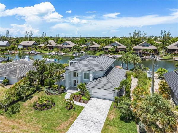 Shell Harbor, 896 Limpet Dr, Sanibel, Florida 33957, image 3
