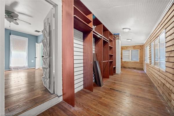 Sunset Cove, 12430 Mcgregor Blvd, Fort Myers, Florida 33919, image 1