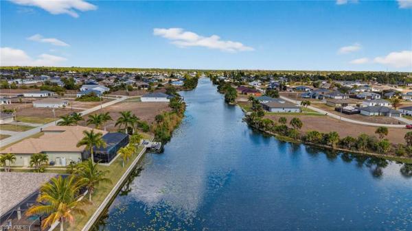 Cape Coral Residential, 1236 NE 40th St, Cape Coral, Florida 33909, image 1