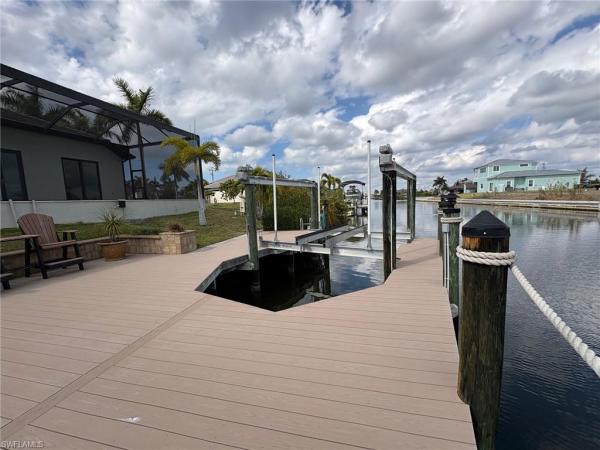 Cape Coral, 831 N Old Burnt Store Rd, Cape Coral, Florida 33993, image 1