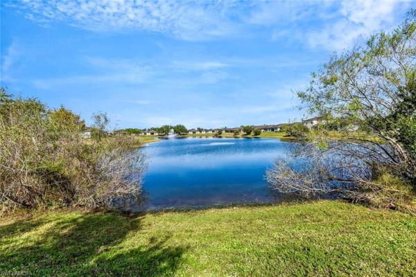 Shadow Lakes, 278 Shadow Lakes Dr, Lehigh Acres, Florida 33974, image 3