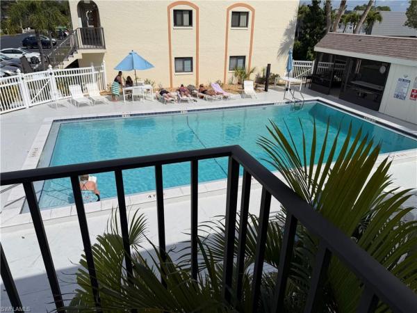 Casa Bella, 16340 Dublin Cir #105, Fort Myers, Florida 33908, image 1