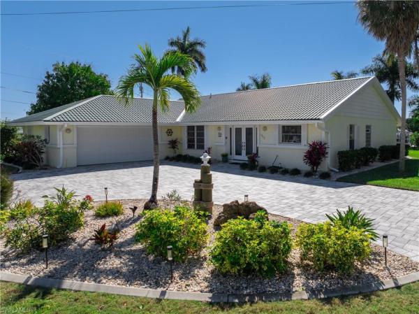 Cape Coral Residential, 1832 Palaco Grande Pkwy, Cape Coral, Florida 33904, image 3