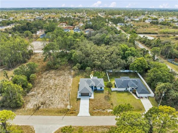 Lehigh Acres, 2715 W 28th St, Lehigh Acres, Florida 33971, image 1