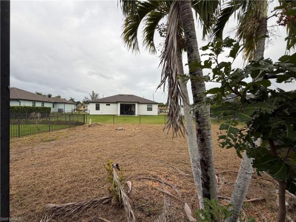 Cape Coral, 2228 SW 43rd St, Cape Coral, Florida 33914, image 1