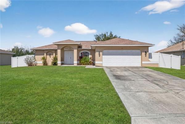 Cape Coral, 113 14th St, Cape Coral, Florida 33993, image 1