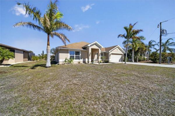 362 Salvador Dr, Punta Gorda, Florida 33983, image 1