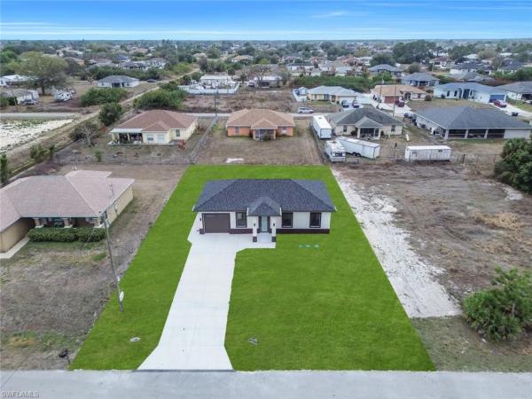 Lehigh Acres, 4003 SW 10th St, Lehigh Acres, Florida 33976, image 2