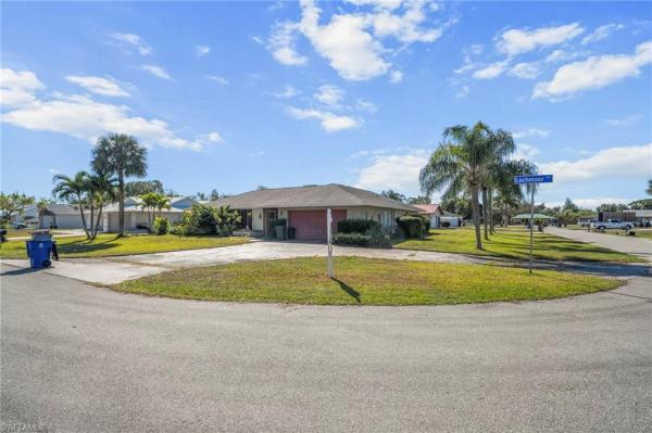  Lochmoor, 2172 Lochmoor Cir, North Fort Myers, Florida 33903, image 1