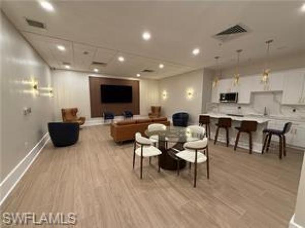 2797 1st St #2002, Fort Myers, Florida 33916, image 2