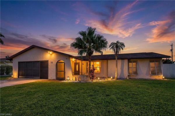 Cape Coral Residential, 908 SE 21st Ter, Cape Coral, Florida 33990, image 3