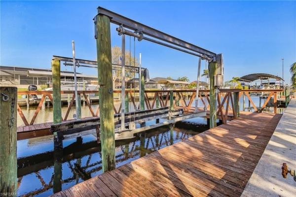 Cape Coral, 2236 11th Pl, Cape Coral, Florida 33990, image 2