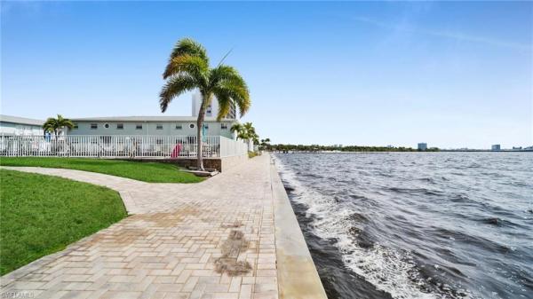 Palms At Waters Edge, 3344 Key Dr #4, North Fort Myers, Florida 33903, image 2