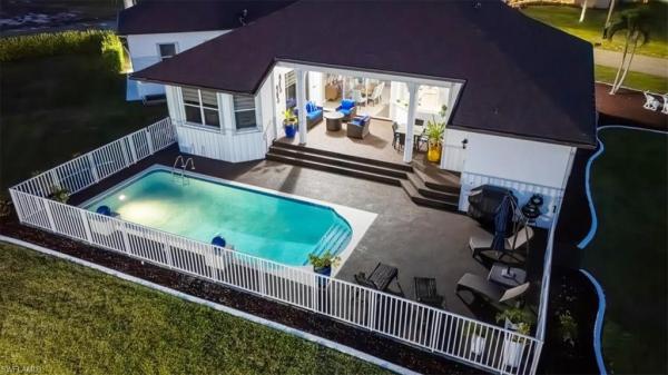 Cape Coral, 4213 NW 28th St, Cape Coral, Florida 33993, image 1