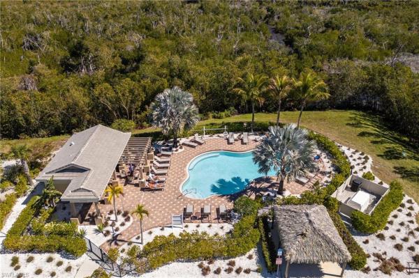 Sonsette, 14524 Abaco Lakes Dr #201, Fort Myers, Florida 33908, image 2