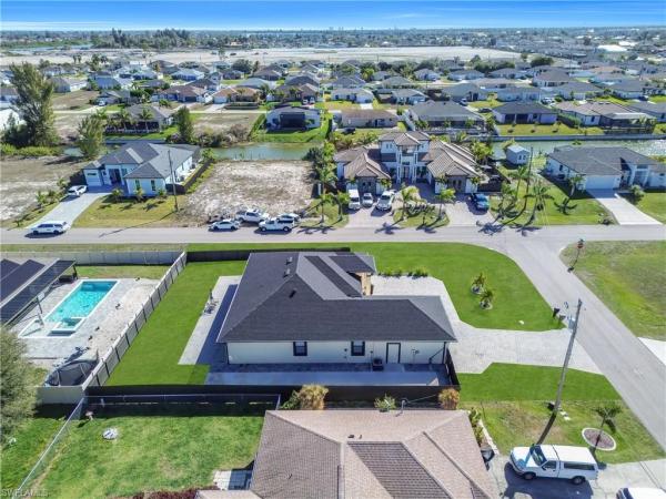 Cape Coral Residential, 1401 NW 1st St, Cape Coral, Florida 33993, image 2