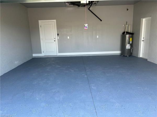 Lehigh Acres Residential, 4020 SW 34th St, Lehigh Acres, Florida 33976, image 1