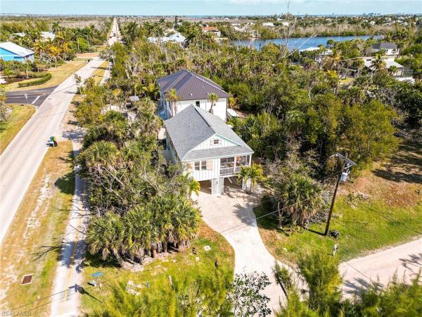 Sanibel Center, 1550 Centre St, Sanibel, Florida 33957, image 2