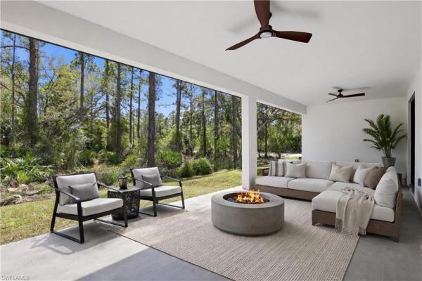 Lehigh Acres, 4407 13th St, Lehigh Acres, Florida 33972, image 3