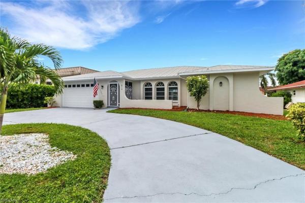 Cape Coral, 814 Victoria Dr, Cape Coral, Florida 33904, image 1