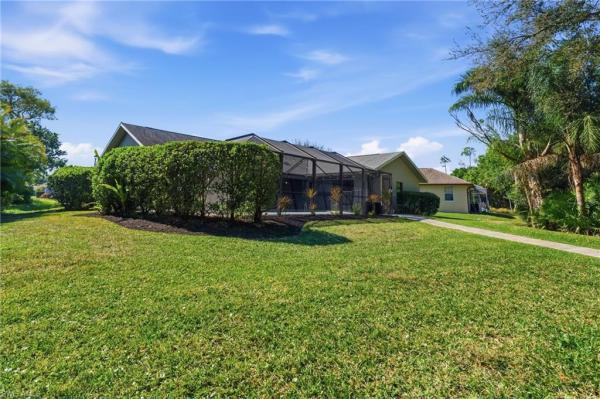 The Willows, 6651 Willow Lake Cir, Fort Myers, Florida 33966, image 2