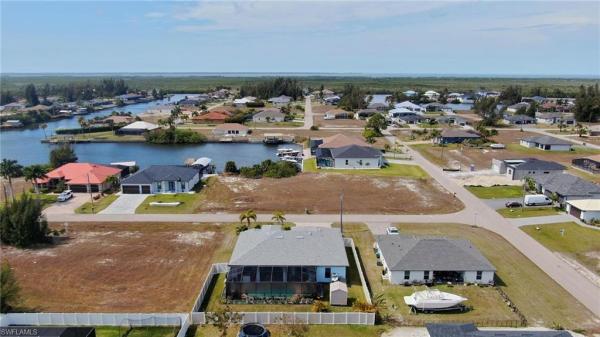 Cape Coral, 2123 41st Pl, Cape Coral, Florida 33993, image 1