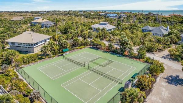 Gulf Pines, 4209 Old Banyan Way, Sanibel, Florida 33957, image 2