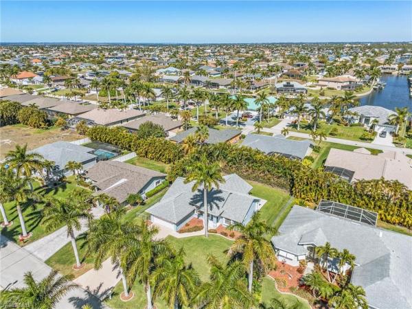 Cape Coral Residential, 2205 44th St, Cape Coral, Florida 33914, image 3