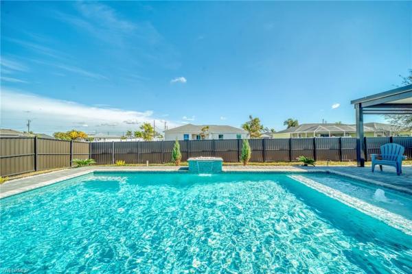 Cape Coral Residential, 537 18th Pl, Cape Coral, Florida 33993, image 2