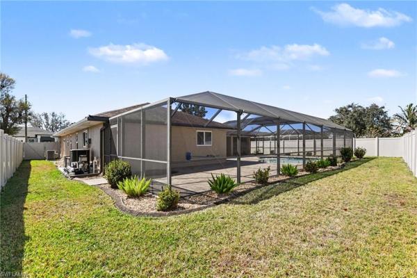 Cape Coral Residential, 1807 15th St, Cape Coral, Florida 33990, image 2