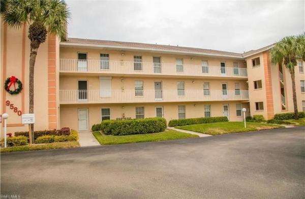 9580 Victoria Ln #A102, Naples, Florida 34109, image 1