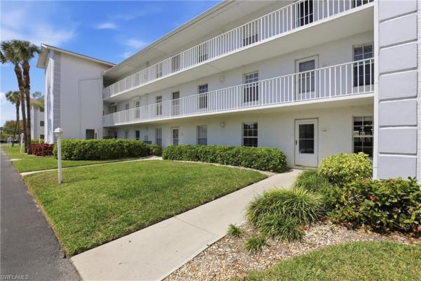 9580 Victoria Ln #A102, Naples, Florida 34109, image 2