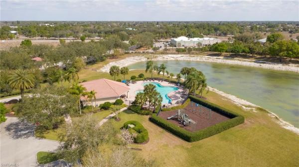 Marblebrook, 10313 Silver Pond Ln, Lehigh Acres, Florida 33936, image 2