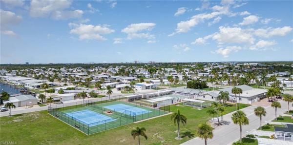 Bayside Estates, 11330 Cypress Ln, Fort Myers Beach, Florida 33931, image 2