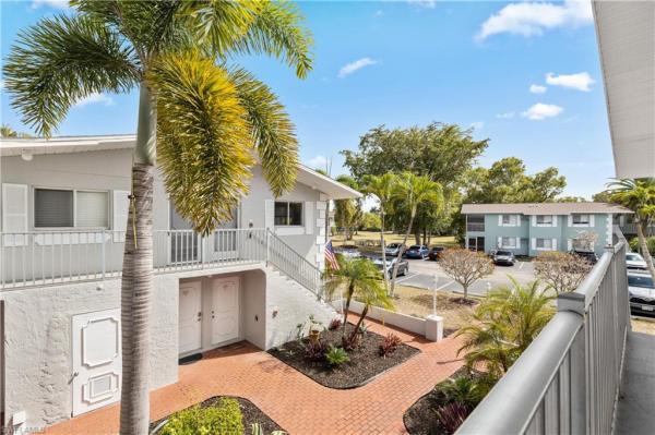 8141 Country Rd #202, Fort Myers, Florida 33919, image 1