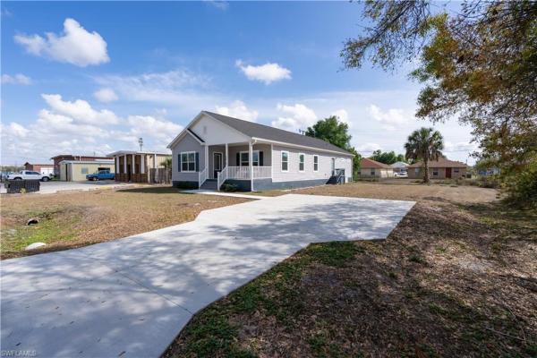 City View Park, 3416 Willard St, Fort Myers, Florida 33916, image 2