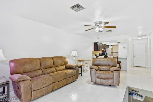 Rogers Court, 4407 7th Pl #4, Cape Coral, Florida 33914, image 3