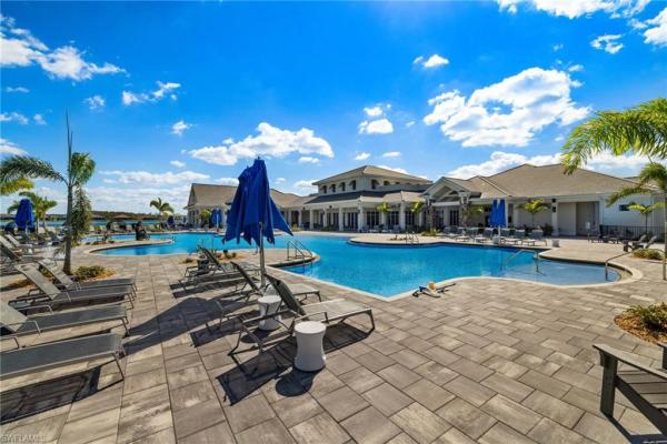 WildBlue, 17395 Blue Sapphire Dr, Fort Myers, Florida 33913, image 3