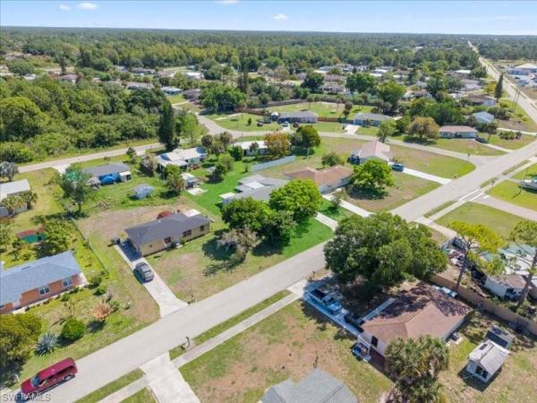 121 3rd St, Lehigh Acres, Florida 33936, image 1