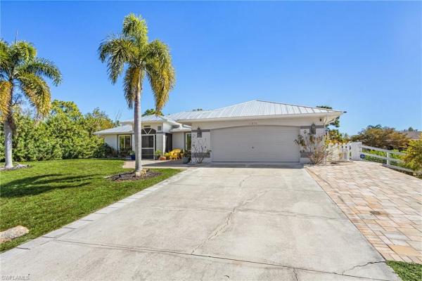 Charlotte Shores, 11890 Oscoda Ct, Bokeelia, Florida 33922, image 1