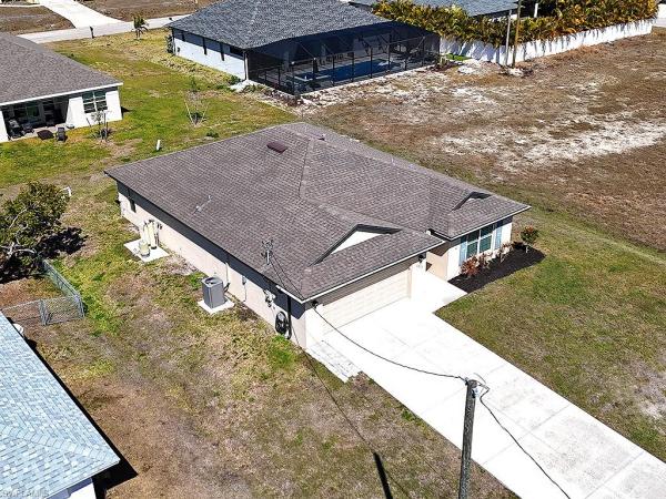 Cape Coral Residential, 1213 19th Ter, Cape Coral, Florida 33993, image 2