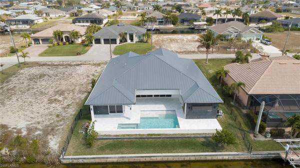 Cape Coral Residential, 816 39th Ave, Cape Coral, Florida 33993, image 3