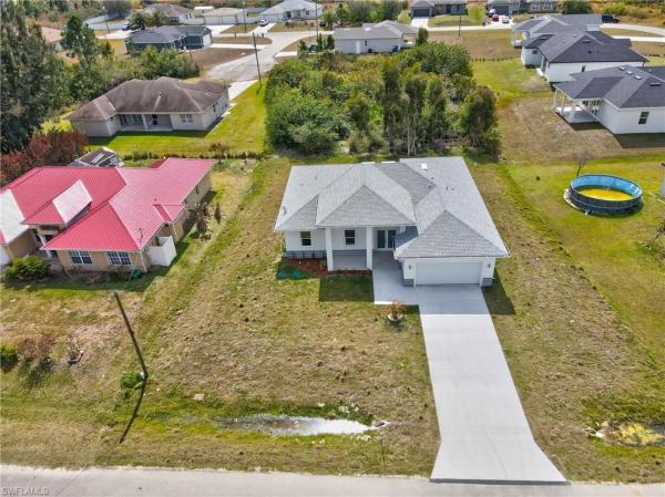 Greenbriar, 442 Mercedes Ct, Lehigh Acres, Florida 33972, image 2