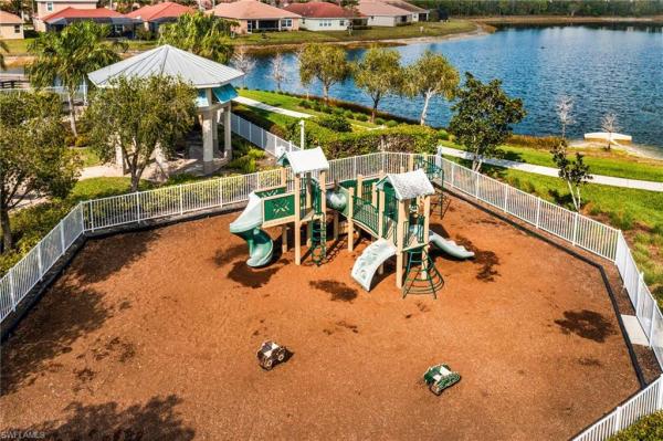 Lindsford, 3028 Royal Gardens Ave, Fort Myers, Florida 33916, image 1