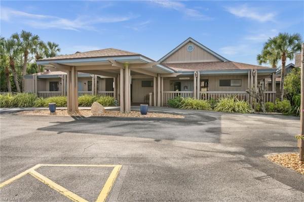 Island Park Village, 17611 Marco Island Ln, Fort Myers, Florida 33908, image 2