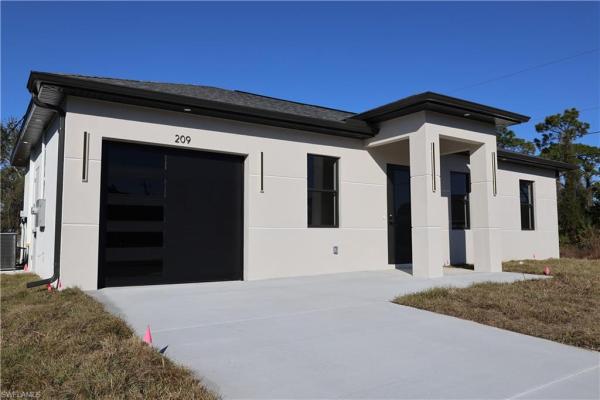 209 N Irving Ave, Lehigh Acres, Florida 33971, image 1